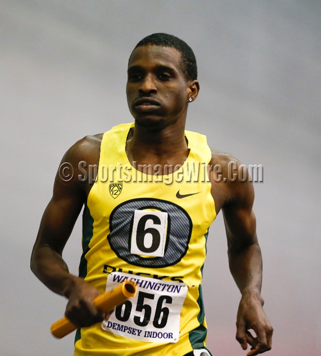 2014UWIndoorPreview-103.JPG - Jan 18, 2014; Seattle, WA, USA; in the UW Indoor preview meet at the Dempsey Indoor Track.