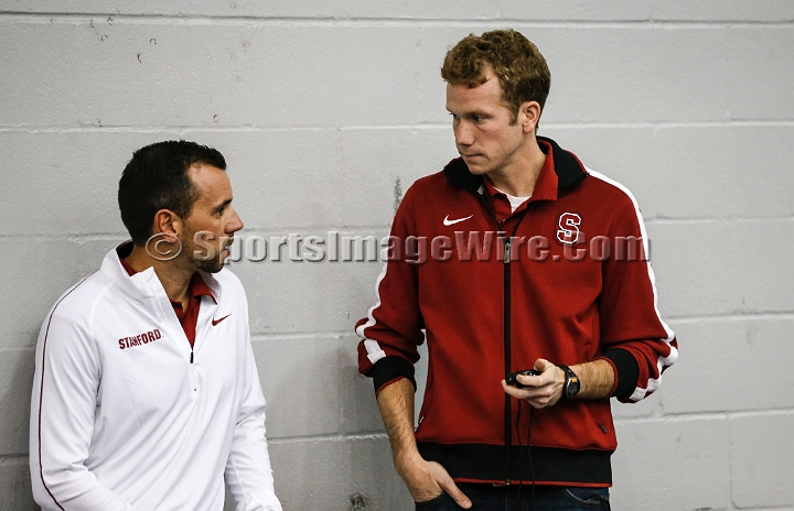 2014UWIndoorPreview-107.JPG - Jan 18, 2014; Seattle, WA, USA; in the UW Indoor preview meet at the Dempsey Indoor Track.