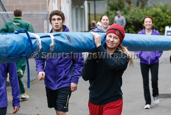 2014UWIndoorPreview-108.JPG - Jan 18, 2014; Seattle, WA, USA; in the UW Indoor preview meet at the Dempsey Indoor Track.
