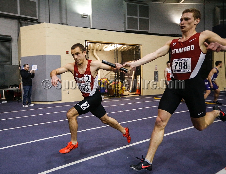 2014UWIndoorPreview-141.JPG - Jan 18, 2014; Seattle, WA, USA; in the UW Indoor preview meet at the Dempsey Indoor Track.