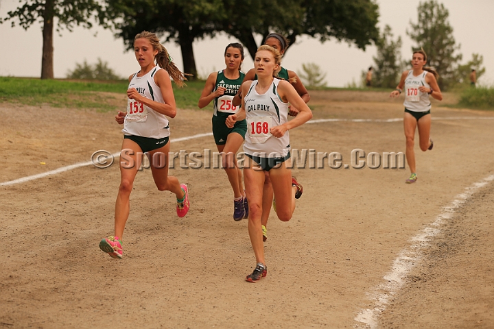 2015FresnoXC-118.JPG - Sept. 11, 2015, Fresno State Cross Country Invitational, Woodward Park, Fresno, California..