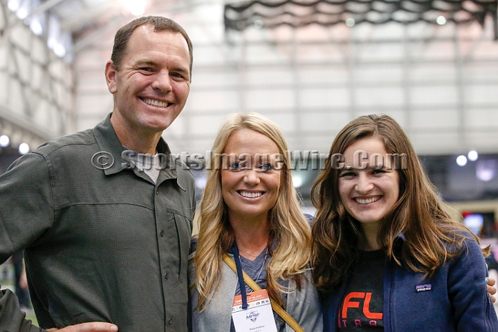 2015MPSFsat-161.JPG - Feb 27-28, 2015 Mountain Pacific Sports Federation Indoor Track and Field Championships, Dempsey Indoor, Seattle, WA.