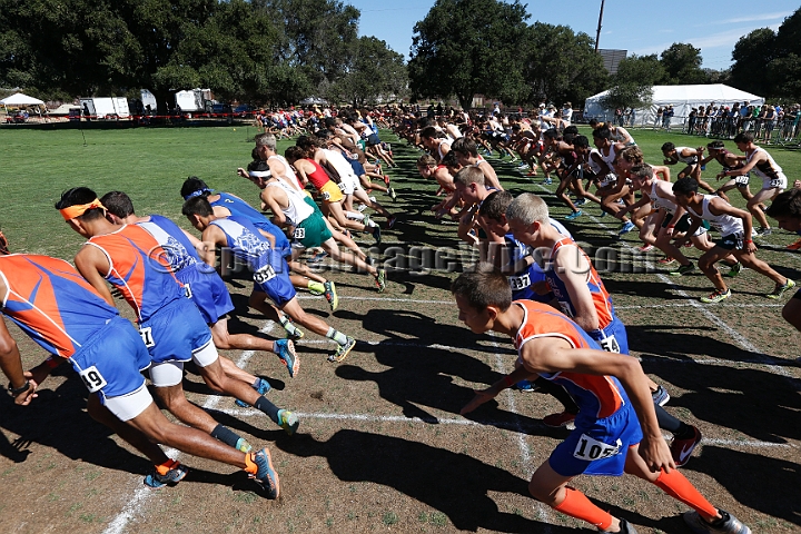 2015SIxcHSSeeded-007.JPG - 2015 Stanford Cross Country Invitational, September 26, Stanford Golf Course, Stanford, California.