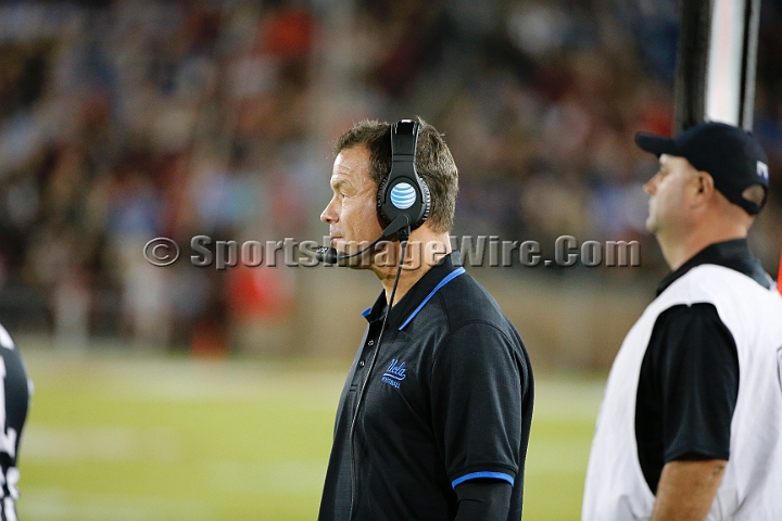2015StanfordUCLA-043.JPG - Oct 15, 2015; Stanford, CA, USA; Stanford Cardinal  against the UCLA Bruins at  Stanford Stadium. Stanford beat UCLA 56-35.