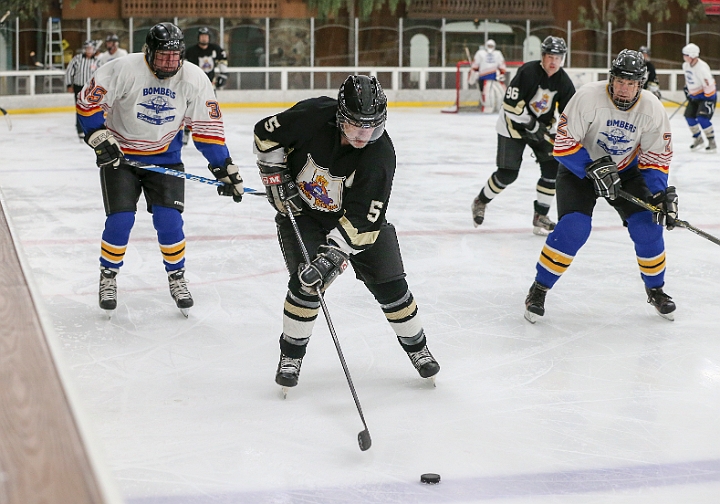 2016Bombers7-17-025.JPG - July 17, 2016 - Snoopy's Senior World Hockey Tournament. Snoopy's Ice House, Santa Rosa, CA, USA
