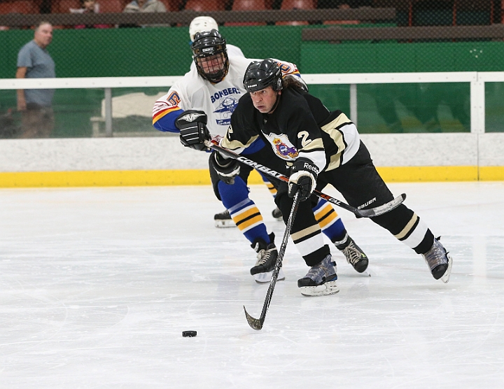 2016Bombers7-17-031.JPG - July 17, 2016 - Snoopy's Senior World Hockey Tournament. Snoopy's Ice House, Santa Rosa, CA, USA