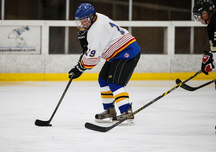 2016Bombers7-17-033.JPG - July 17, 2016 - Snoopy's Senior World Hockey Tournament. Snoopy's Ice House, Santa Rosa, CA, USA