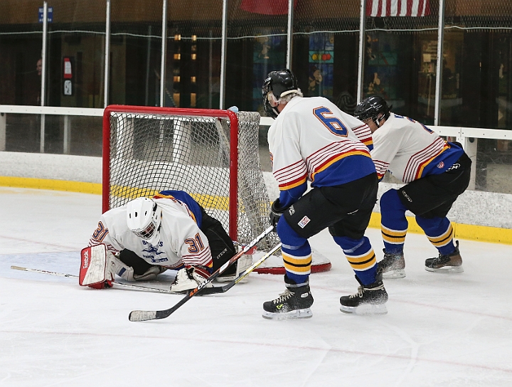 2016Bombers7-17-058.JPG - July 17, 2016 - Snoopy's Senior World Hockey Tournament. Snoopy's Ice House, Santa Rosa, CA, USA