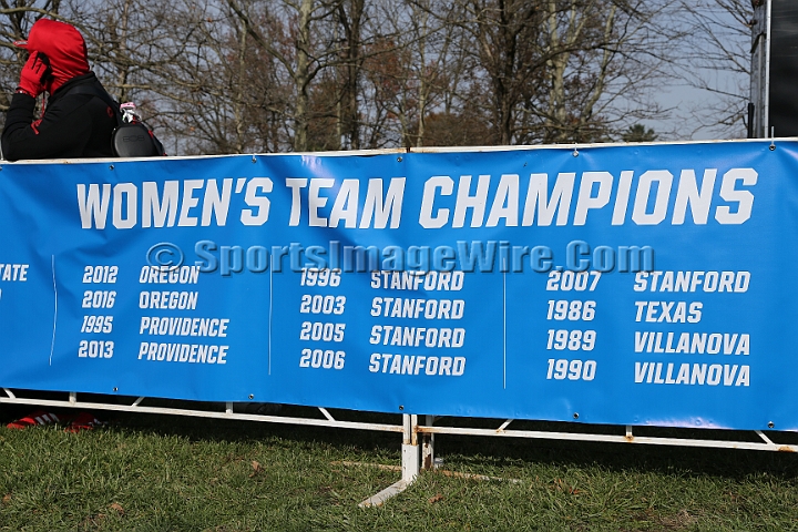 2017NCAAXCFri-002.JPG