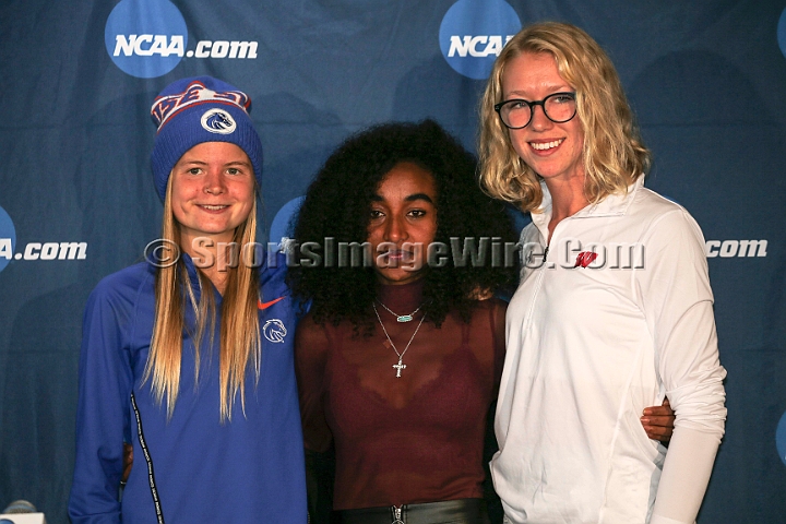 2018NCAAXCFri-001.JPG - November 17, 2018, Madison WI; the NCAA Cross Country Championships.