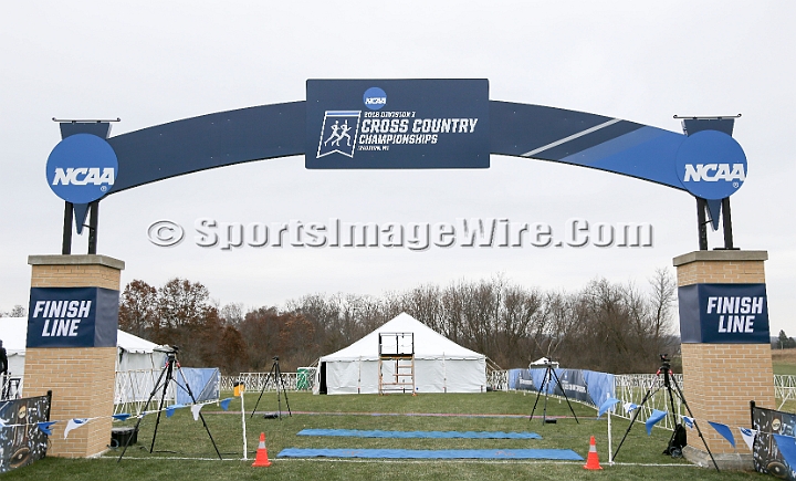 2018NCAAXCFri-011.JPG - November 17, 2018, Madison WI; the NCAA Cross Country Championships.