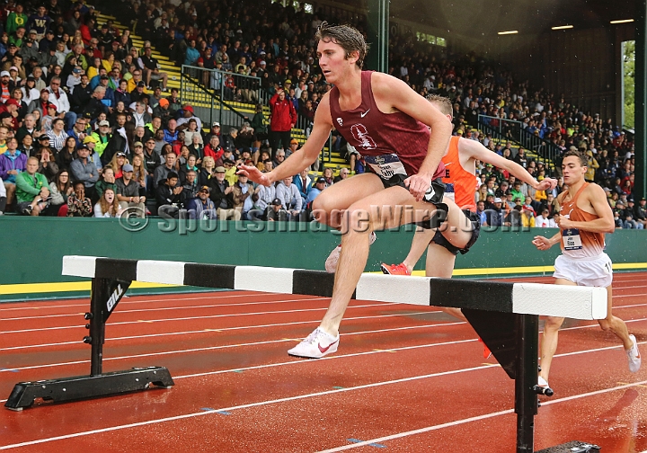 2018NCAAFri-08.JPG - 2018 NCAA D1 Track and Field Championships, June 6-9, 2018, held at Hayward Field in Eugene, OR.