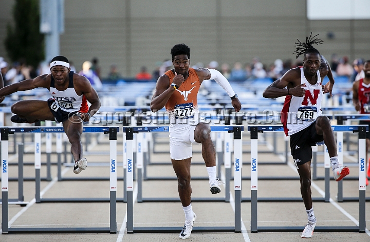 2018NCAAWestSatS-08.JPG - May 26, 2018; Sacramento, CA, USA; During the DI NCAA West Preliminary Round at California State University. Mandatory Credit: Spencer Allen-USA TODAY Sports