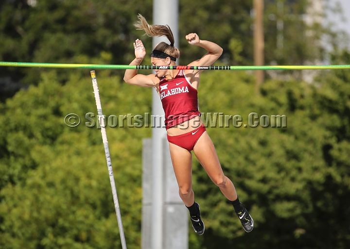 2019NCAAWestFri-032.JPG - 2019 NCAA D1 West T&F Preliminaries, May 23-25, 2019, held at Cal State University in Sacramento, CA.