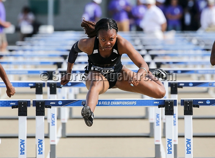 2019NCAAWestFri-238.JPG - 2019 NCAA D1 West T&F Preliminaries, May 23-25, 2019, held at Cal State University in Sacramento, CA.