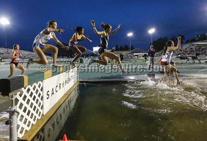 2019NCAAWestFri-243.JPG - 2019 NCAA D1 West T&F Preliminaries, May 23-25, 2019, held at Cal State University in Sacramento, CA.