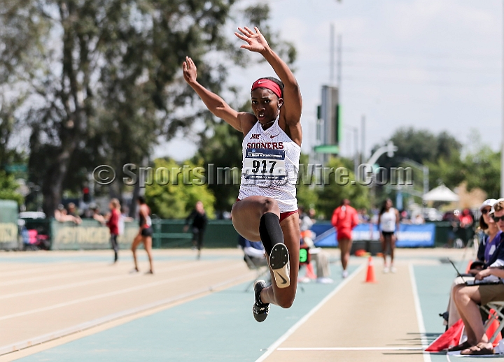 2019NCAAWestSat-015.JPG - 2019 NCAA D1 West T&F Preliminaries, May 23-25, 2019, held at Cal State University in Sacramento, CA.