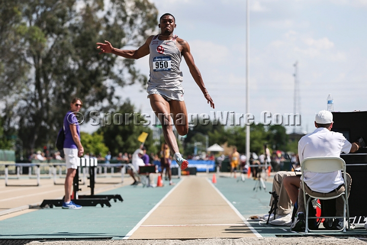 2019NCAAWestThurs-34.JPG - 2019 NCAA D1 West T&F Preliminaries, May 23-25, 2019, held at Cal State University in Sacramento, CA.