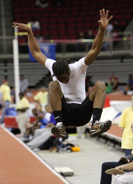 DreamIndoorHS-012.JPG - 2010 California High School Indoor Invitational track and field meet, February 6, 2010 at the Save Mart Center, Fresno, CA.