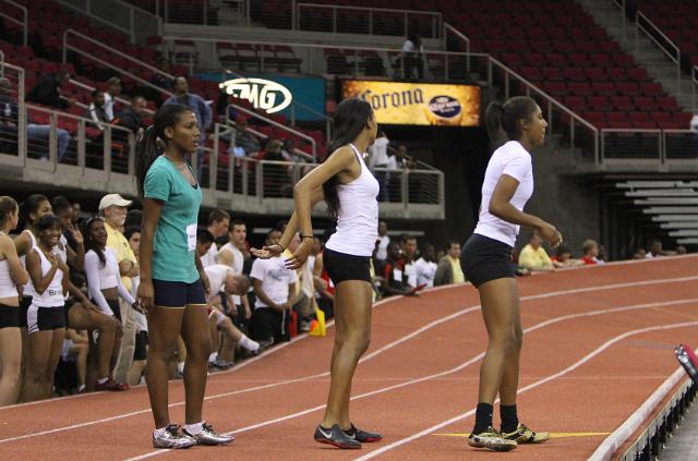 DreamIndoorHS-322.JPG - 2010 California High School Indoor Invitational track and field meet, February 6, 2010 at the Save Mart Center, Fresno, CA.