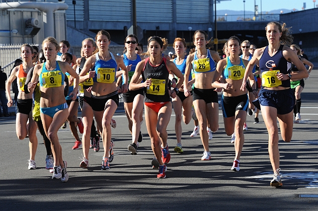 MMG_4695.JPG - 2010 Applied Materials Silicon Valley Turkey Trot/Elite 5K
