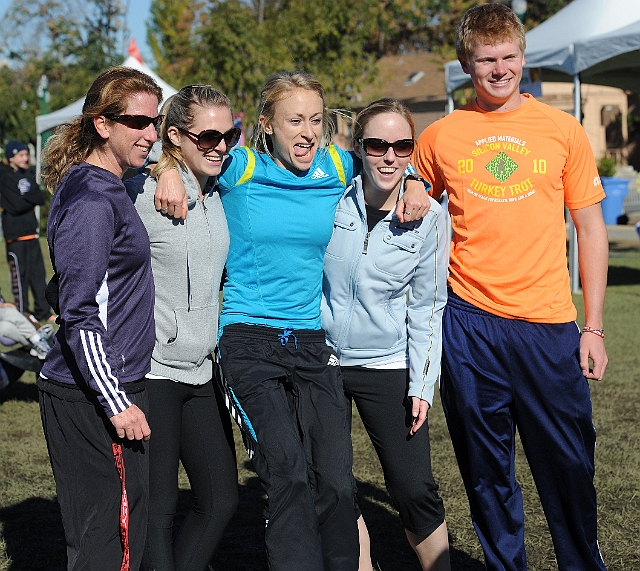 MMG_5563.JPG - 2010 Applied Materials Silicon Valley Turkey Trot/Elite 5K