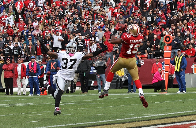 Niners-Raiders-051.JPG - The San Francisco 49ers beat the Oakland Raiders 17-9 at Candlestick Park, October 17, 2010.