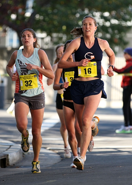 SFA_8942.JPG - 2010 Applied Materials Silicon Valley Turkey Trot Elite 5K, November 25, San Jose< California