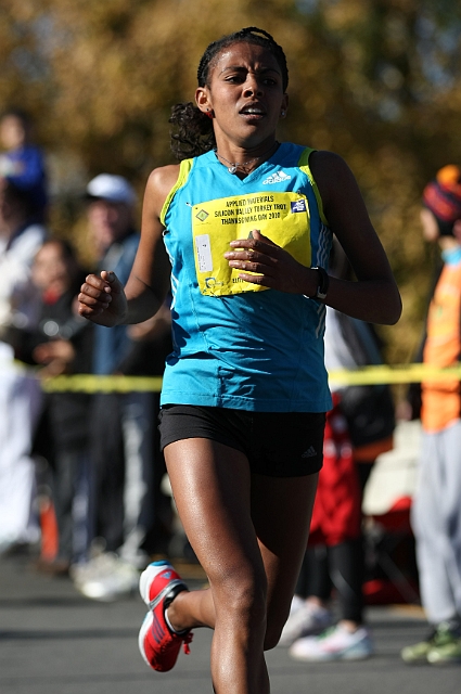 SFA_9018.JPG - 2010 Applied Materials Silicon Valley Turkey Trot Elite 5K, November 25, San Jose< California