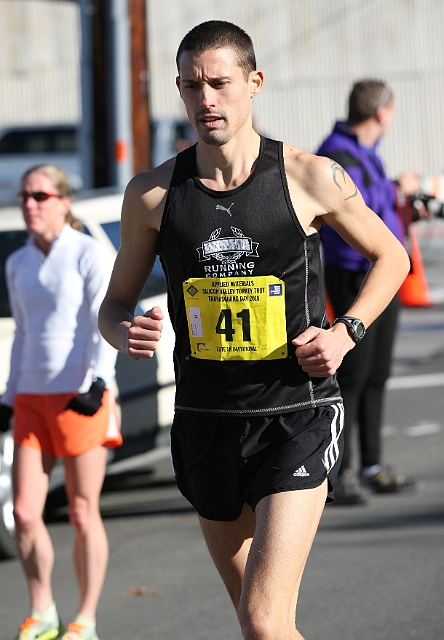 SFA_9064.JPG - 2010 Applied Materials Silicon Valley Turkey Trot Elite 5K, November 25, San Jose< California