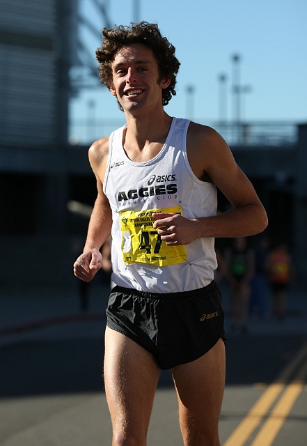 SFA_9100.JPG - 2010 Applied Materials Silicon Valley Turkey Trot Elite 5K, November 25, San Jose< California