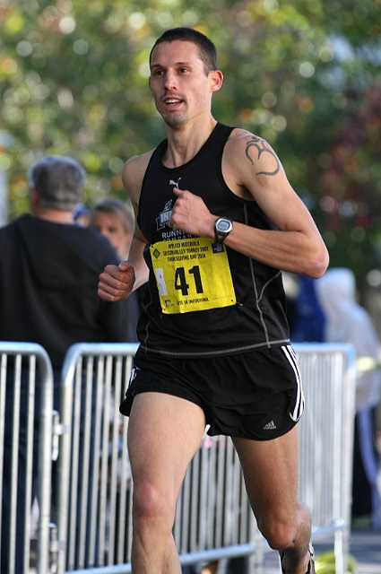 SFA_9177.JPG - 2010 Applied Materials Silicon Valley Turkey Trot Elite 5K, November 25, San Jose< California