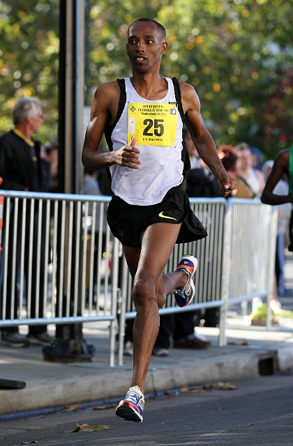 SFA_9272.JPG - 2010 Applied Materials Silicon Valley Turkey Trot Elite 5K, November 25, San Jose< California