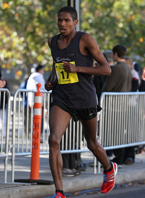 SFA_9304.JPG - 2010 Applied Materials Silicon Valley Turkey Trot Elite 5K, November 25, San Jose< California
