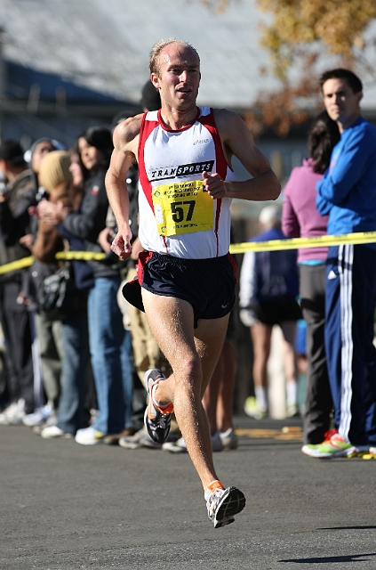 SFA_9411.JPG - 2010 Applied Materials Silicon Valley Turkey Trot Elite 5K, November 25, San Jose< California